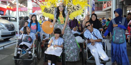 Merayakan HUT DKI, puluhan anak penyandang difabel kunjungi PRJ