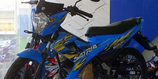Suzuki Satria FU facelift meluncur, si adik siap menyusul!