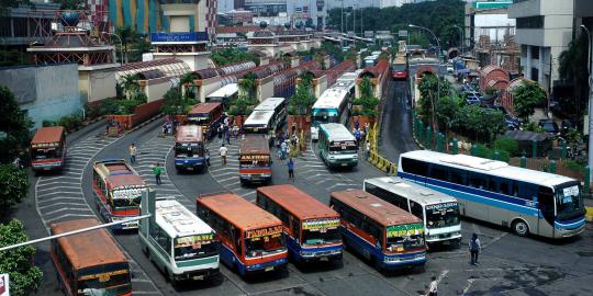 Kenaikan tarif molor, pengusaha angkutan umum merugi