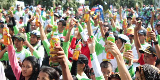 PT ABC pecahkan rekor MURI buka 8.000 tutup botol bersama