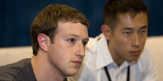 Dukung LGBT, Zuckerberg ikuti pawai kaum gay