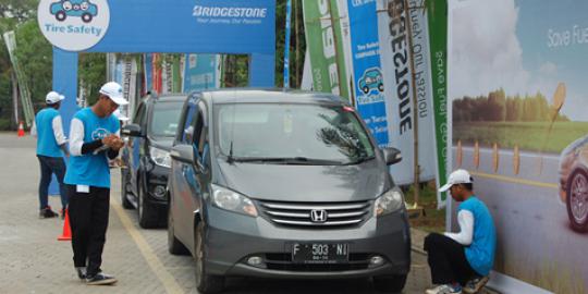 Bridgestone ajak pengendara periksa ban di rest area