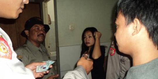 Calon mahasiswa kedokteran terjaring razia di hotel Surabaya