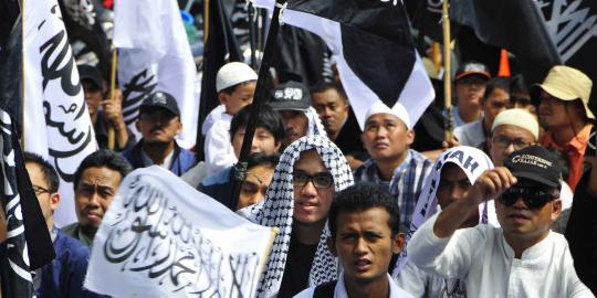 Massa Hizbut Tahrir minta Jokowi tutup hiburan malam