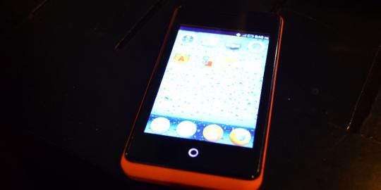 Menjajal Keon, smartphone pertama berkekuatan Firefox OS