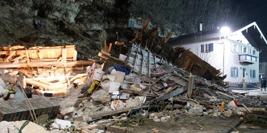 19 Rumah warga di lereng Semeru rusak akibat tanah longsor