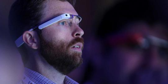 Tesla berduet dengan Google Glass!