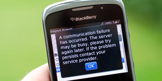 Sanksi untuk BlackBerry ada di tangan Menkominfo