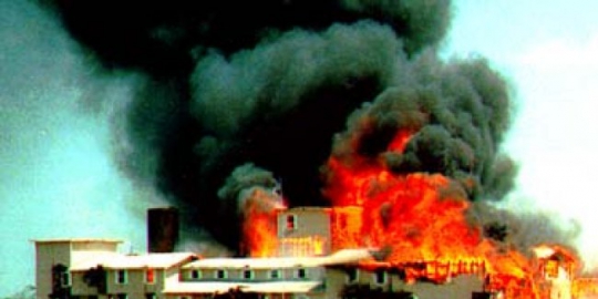 massal sekte david koresh rev1