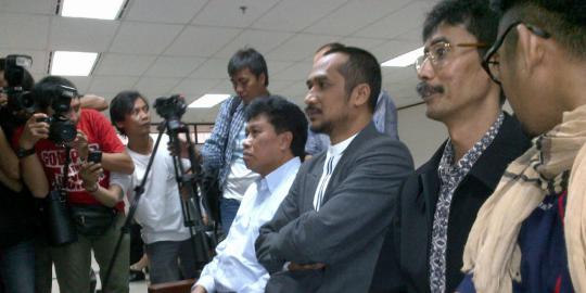 Abraham Samad mendadak muncul dalam sidang Djoko Susilo