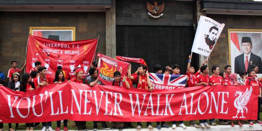 Liverpudlian penuhi Halim sambut kedatangan The Reds