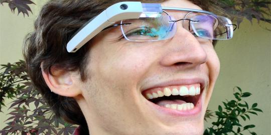 Google Glass berhasil dijebol