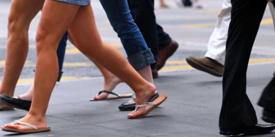 Jalan-jalan di kantor bisa turunkan risiko diabetes!