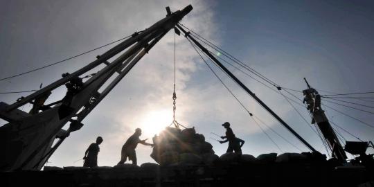 Bea Cukai Sumut sita puluhan ton bawang selundupan asal Malaysia