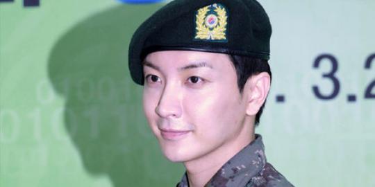 Skandal militer seleb Korea, posisi Leeteuk SuJu dipindah 