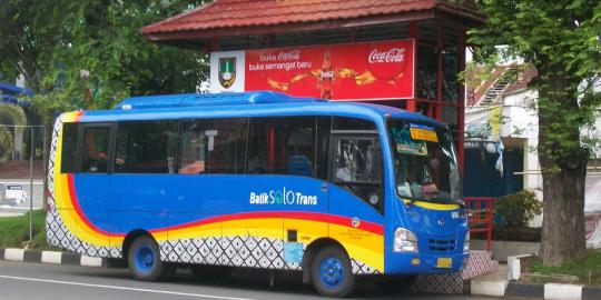 Batik Solo Trans koridor II siap mengaspal akhir tahun ini