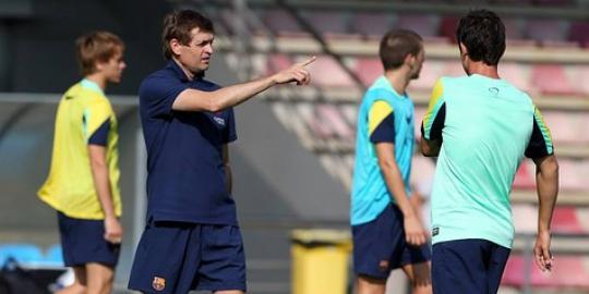 Vilanova resmi mundur sebagai pelatih Barcelona
