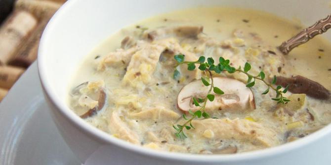 [Resep] Buka puasa dengan sup krim jamur hangat dan lezat