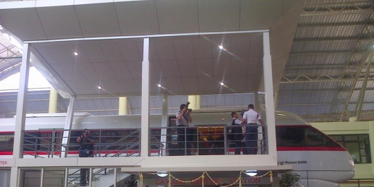 monorail dprd dki bentuk pansus rev2