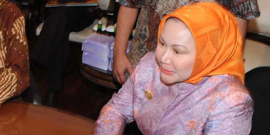 Golkar berharap Atut-Rano tetap 'romantis'