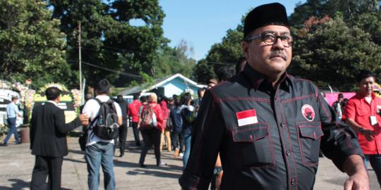 'Rano Karno seharusnya sadar posisinya cuma ban serep Atut'