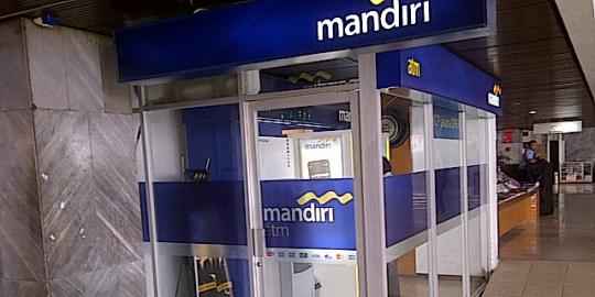 Awas, pintu ATM Mandiri DPR nyetrum