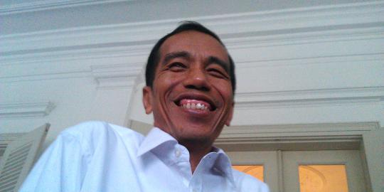 Menang sekali pun berpasangan dengan daun, ini komentar Jokowi