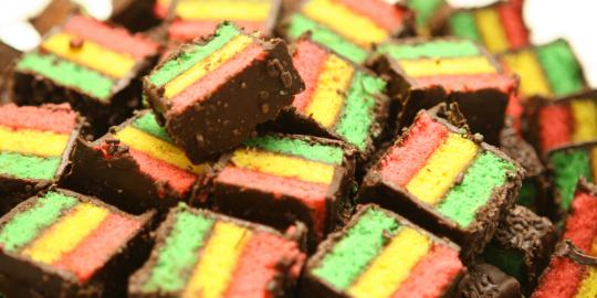  Resep Rainbow cookies camilan warna warni untuk Lebaran 
