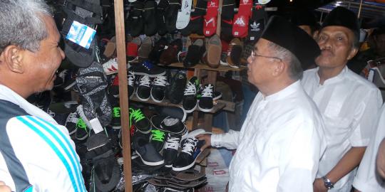 JK suka sepatu JK Collection Rp 150.000 daripada Bally Rp 5 juta
