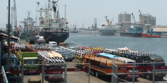 Lebaran, aktivitas Pelabuhan Tanjung Priok tetap jalan