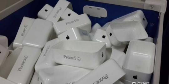 Ini dusbook retail iPhone murah
