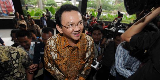 4 Jawaban Ahok dituding gila