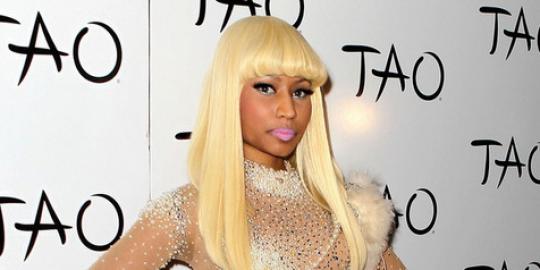 Pakai cincin, Nicki Minaj telah bertunangan?