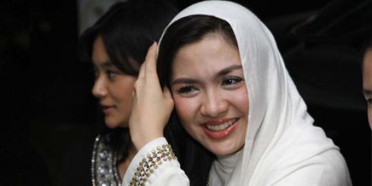 Vicky Shu: Pria deket ada, tapi masih penjajakan