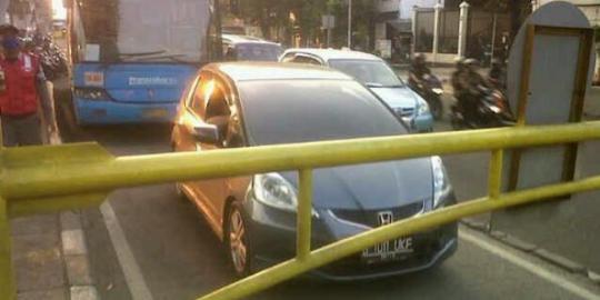 Ini tanggapan Jokowi soal sopir Honda Jazz ngaku anak jenderal