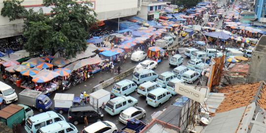 Ahok serahkan persoalan PKL Tanah Abang ke Polda Metro