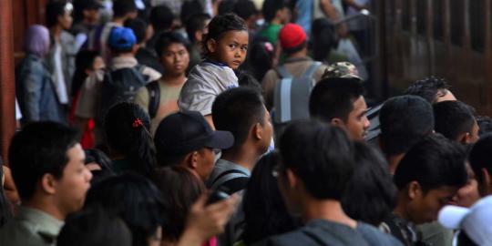 Ahok: Kalau mau ke Jakarta minimal penghasilan Rp 2 juta sebulan