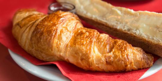 Kelompok Islam di Suriah haramkan kue croissant