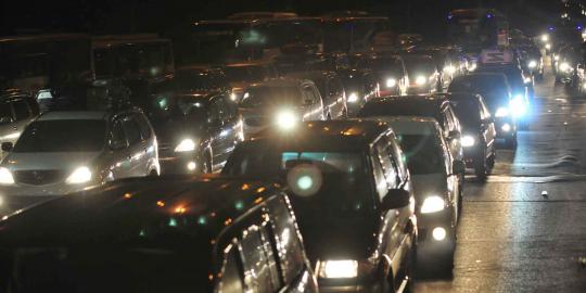 Tol Cikampek macet, arus mudik dialihkan keluar Purwakarta