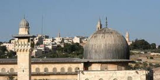 Susahnya salat di Al-Aqsa