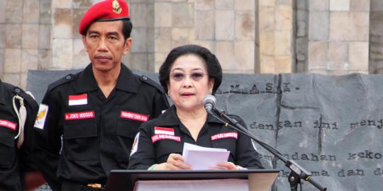 Malam takbiran, Jokowi temui Megawati