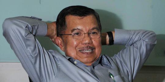 Dari mulai politisi hingga menteri hadir di open house JK