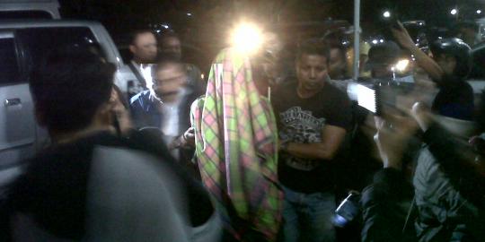 W, pelaku pembunuhan Sisca digelandang ke Polrestabes Bandung