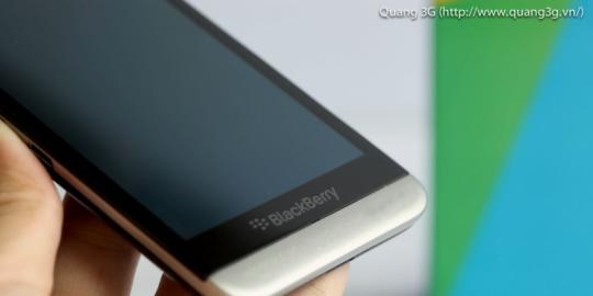 BlackBerry Z30 selangkah lagi rilis ke pasaran