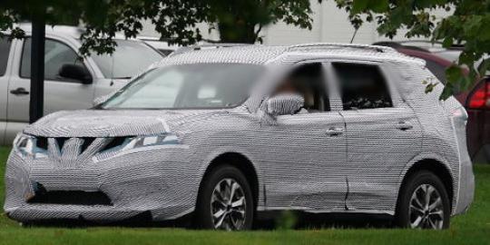 Foto uji coba All-New Nissan X-Trail 2015 bocor