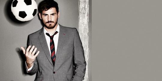 Intip gaya busana keren ala Iker Casillas