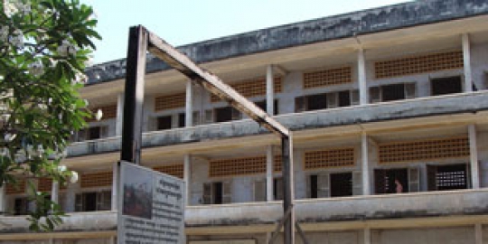 sleng genocide kamboja rev3