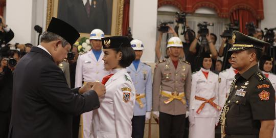 Adelena jadi pembawa baki bendera pusaka  merdeka.com