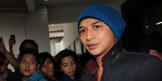 Komposisi unik waktu kelahiran anak ke-2 Pasha Ungu hanya 