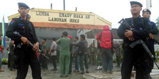 Seluruh napi Lapas Labuhan Ruku akan dievakuasi hari ini